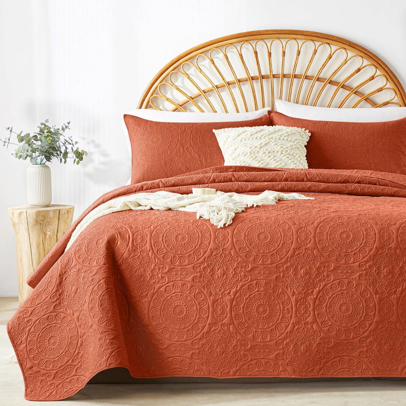 WURUIBO Burnt Orange Quilt Set King/Cal King Size  Embossing Microfiber Bedspreads with Pillow Sham  Ligthweight Breathable Thin Coverlet  Reversible Bedding Set for All Season(1 Quilt 2 Pillow Shams) - Image 1